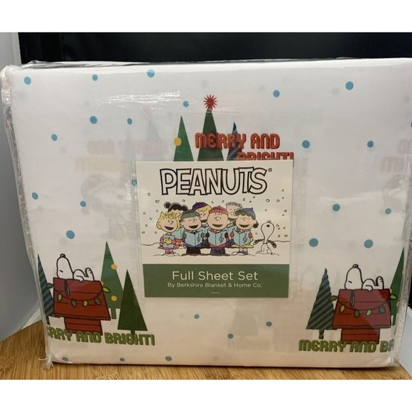 Berkshire | Bedding | Peanuts Snoopy Full Christmas Sheet Set Merry ...
